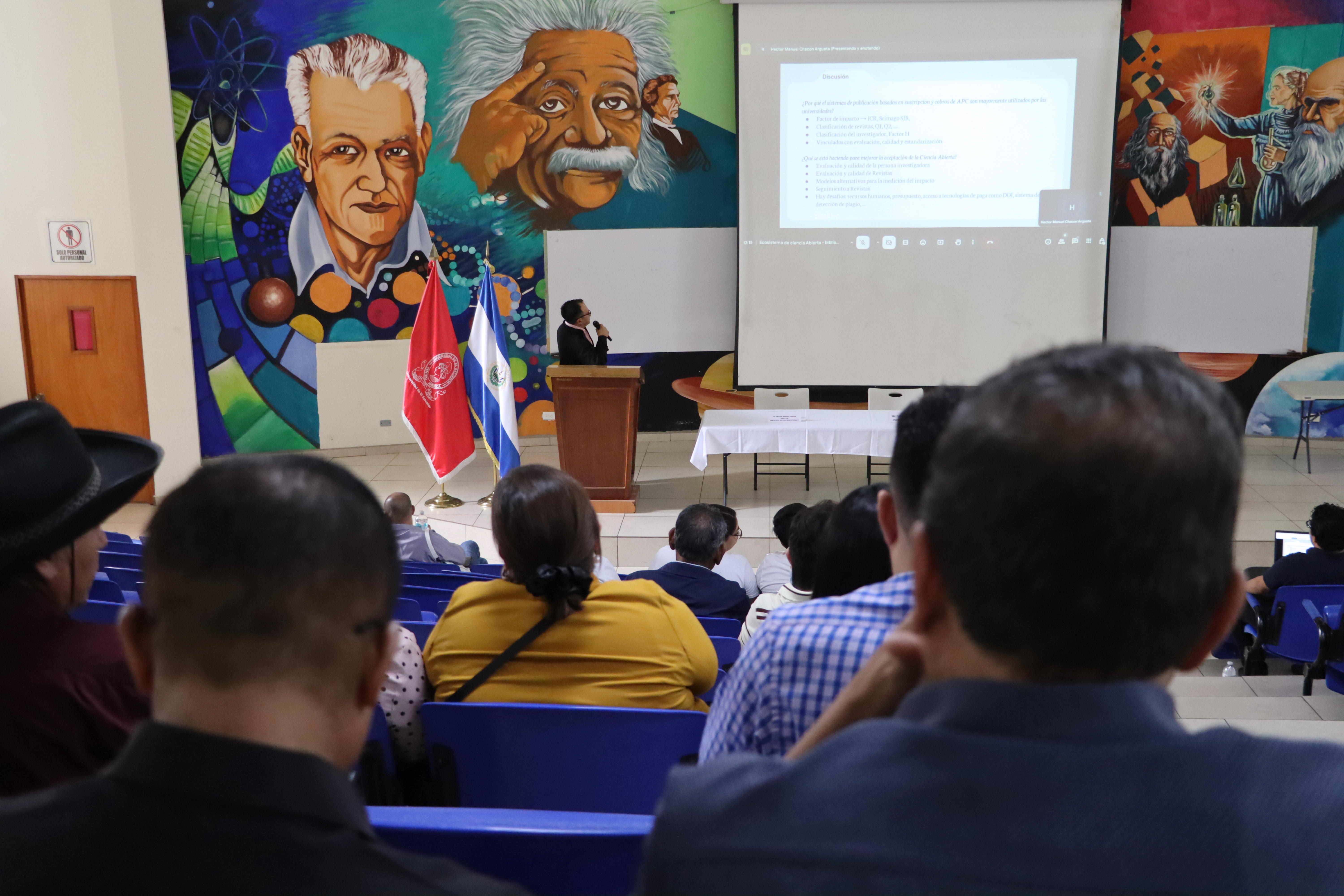 Facultad participa en evento por el Día del Bibliotecario